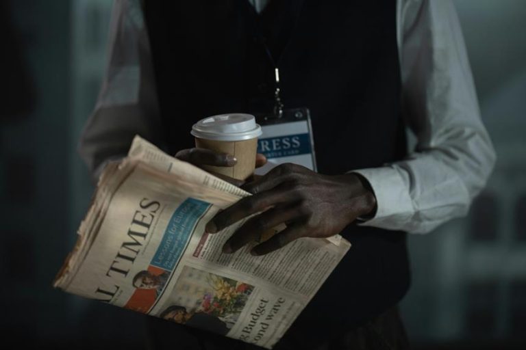 brewing coffee with press