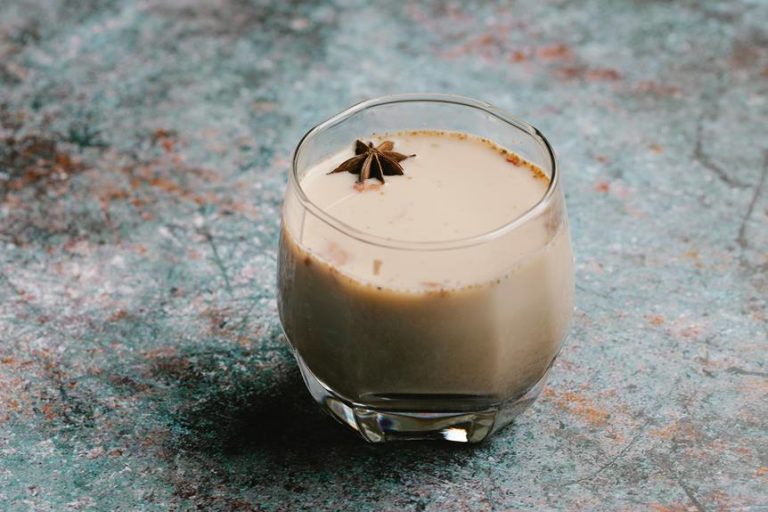 chilled chai latte instructions