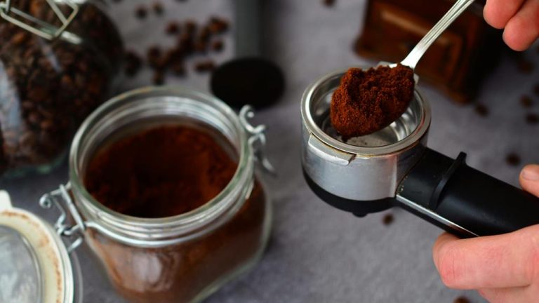 freezing coffee grounds tips