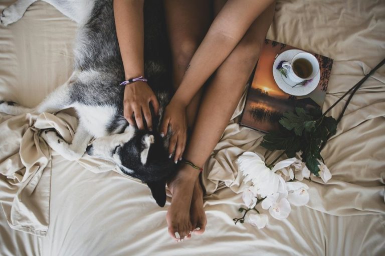 coffee and books unite